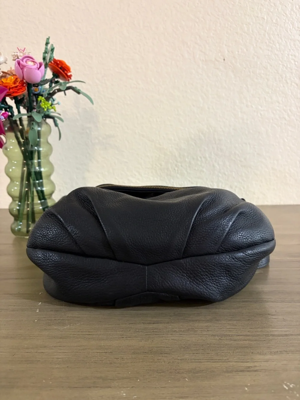 MARC JACOBS Classic Q Natasha Crossbody Shoulder Bag BLACK Pebbled Leather